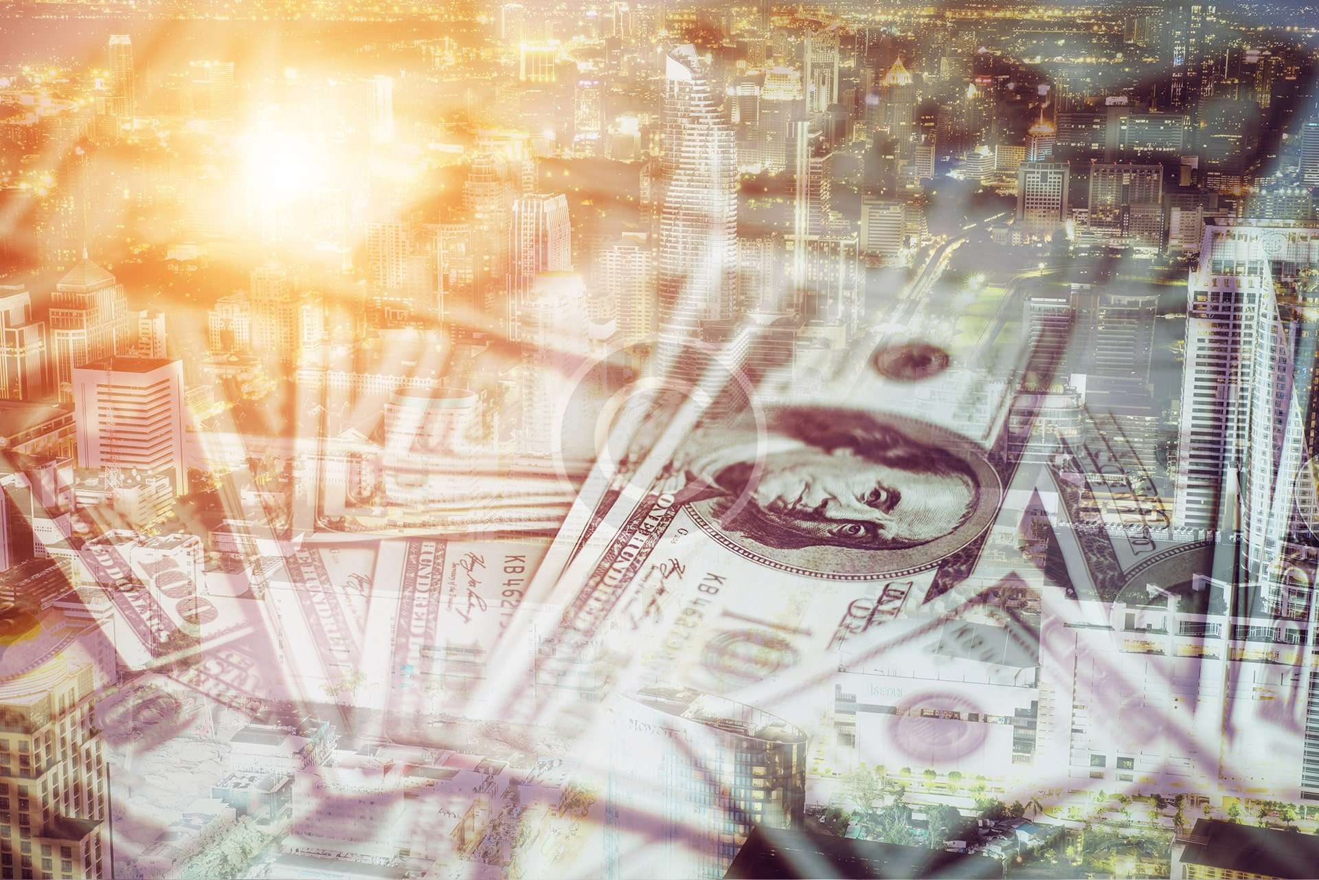 Un montón de dinero con una ciudad al fondo, que simboliza el éxito financiero y la riqueza.